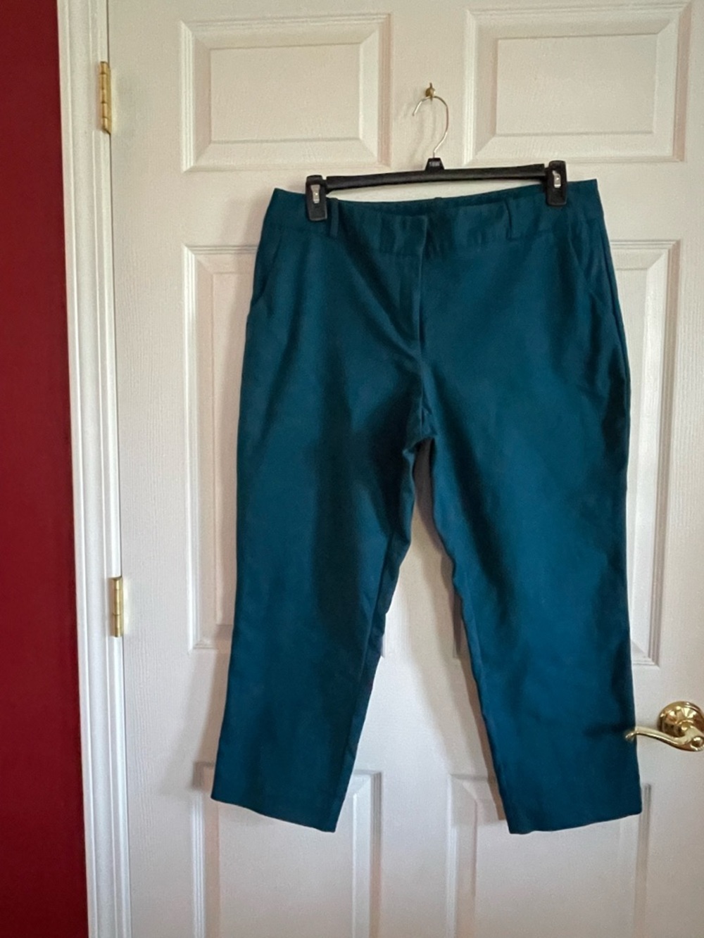 Worthington Teal Curvy Fit Capris - Picture 2 of 11